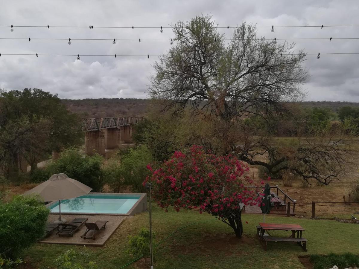 هويدزبروت Three Bridges B&B المظهر الخارجي الصورة